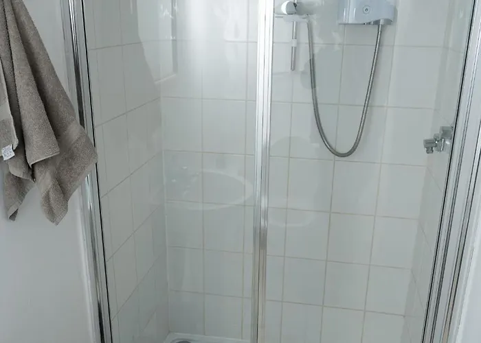 Hideout Manor - Jekyll & Hideout * يورك