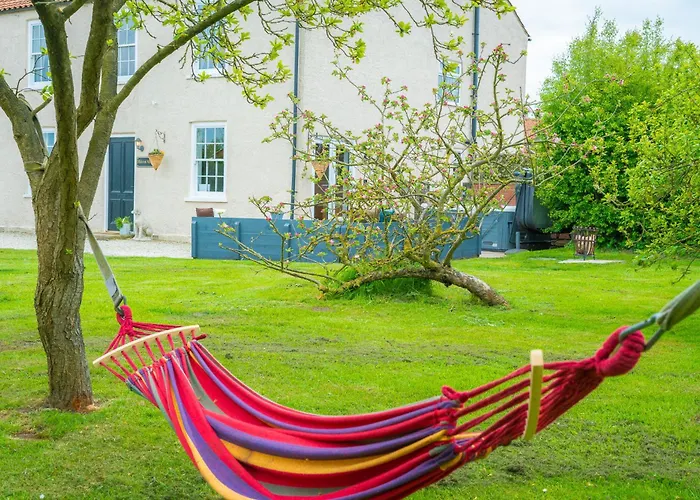 Hideout Manor - Jekyll & Hideout يورك